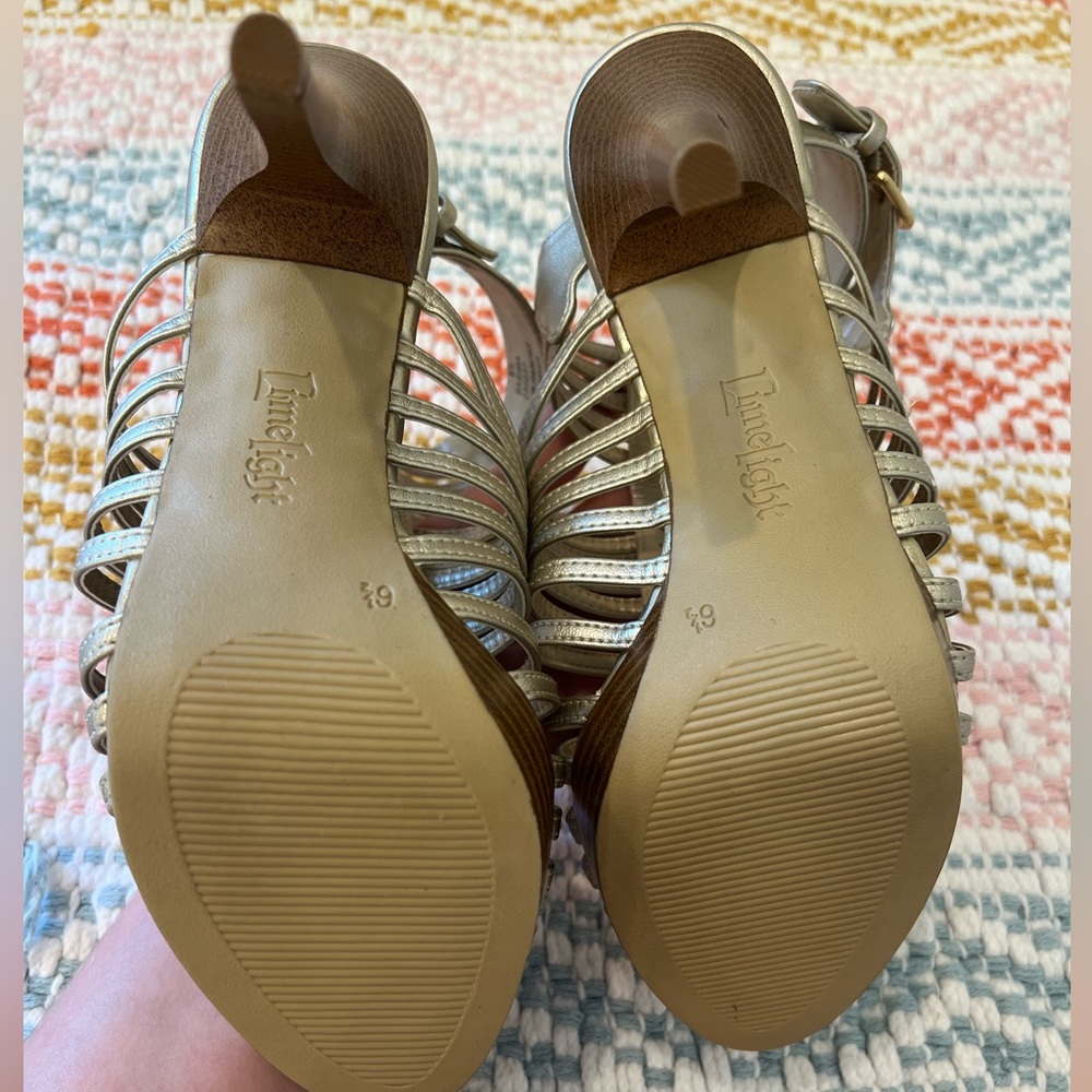 LimeLight Women’s Golden Metallic Heels size 6.5 - Picture 10 of 14